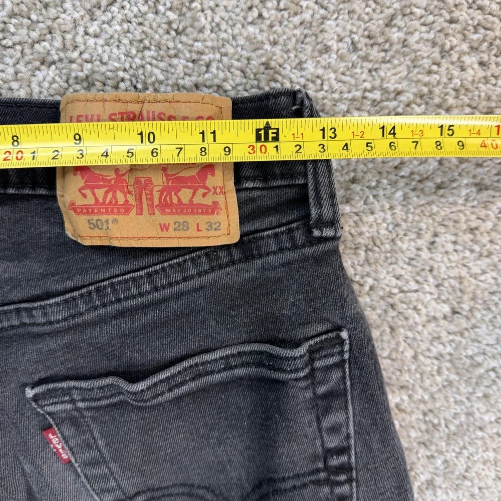 Levis 501 Jeans Mens 29x32 Charcoal Wash Gray Denim Regular Straight Stretch